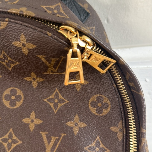 AUTHENTIC LOUIS VUITTON PALM SPRINGS PM BACKPACK w/ RECEIPT - Picture 3 of 15